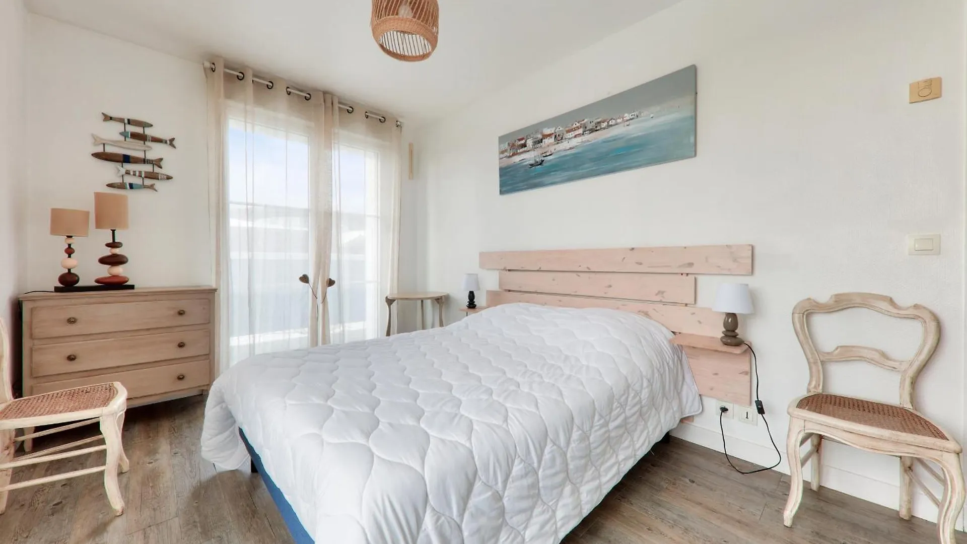 Appartement Avec Balcon - Centre De Sarzeau Apartment